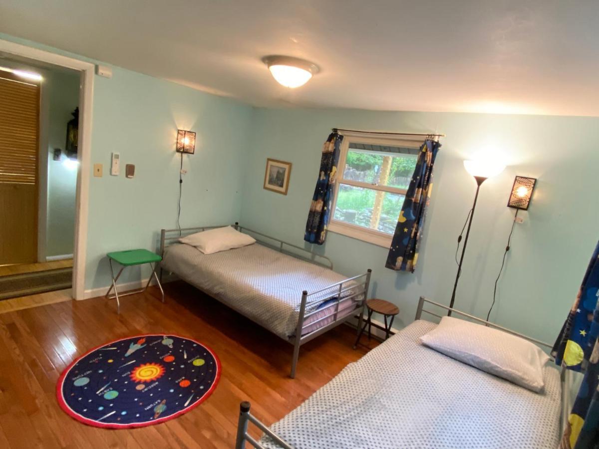 Secluded Chalet On Stream-Mins To Camelback Tannersville Extérieur photo