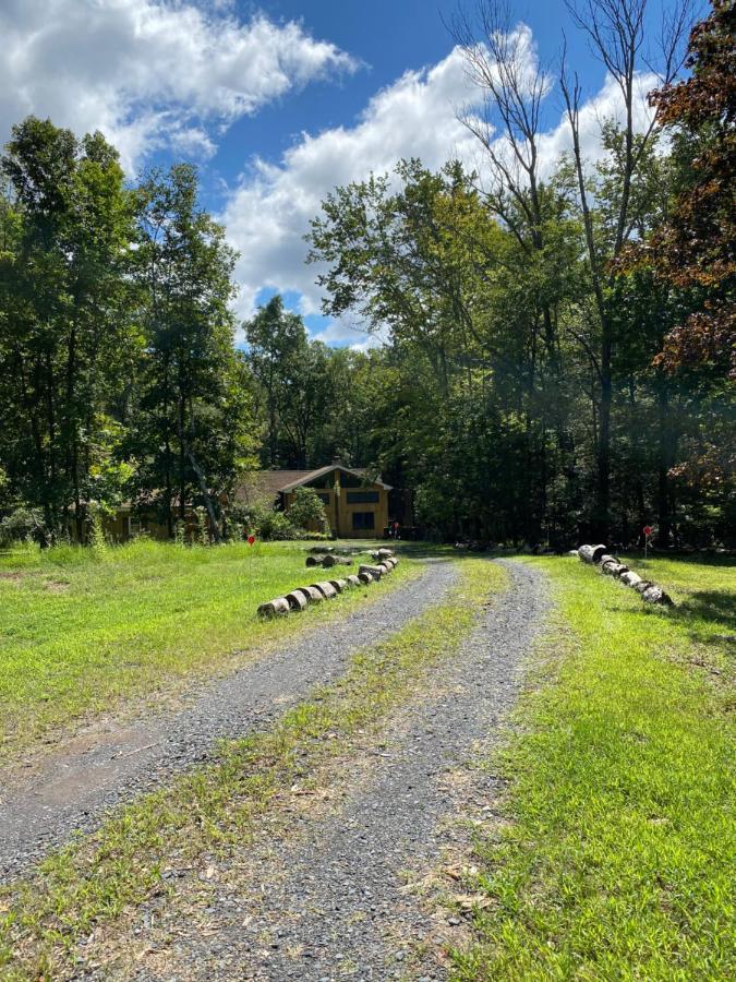 Secluded Chalet On Stream-Mins To Camelback Tannersville Extérieur photo
