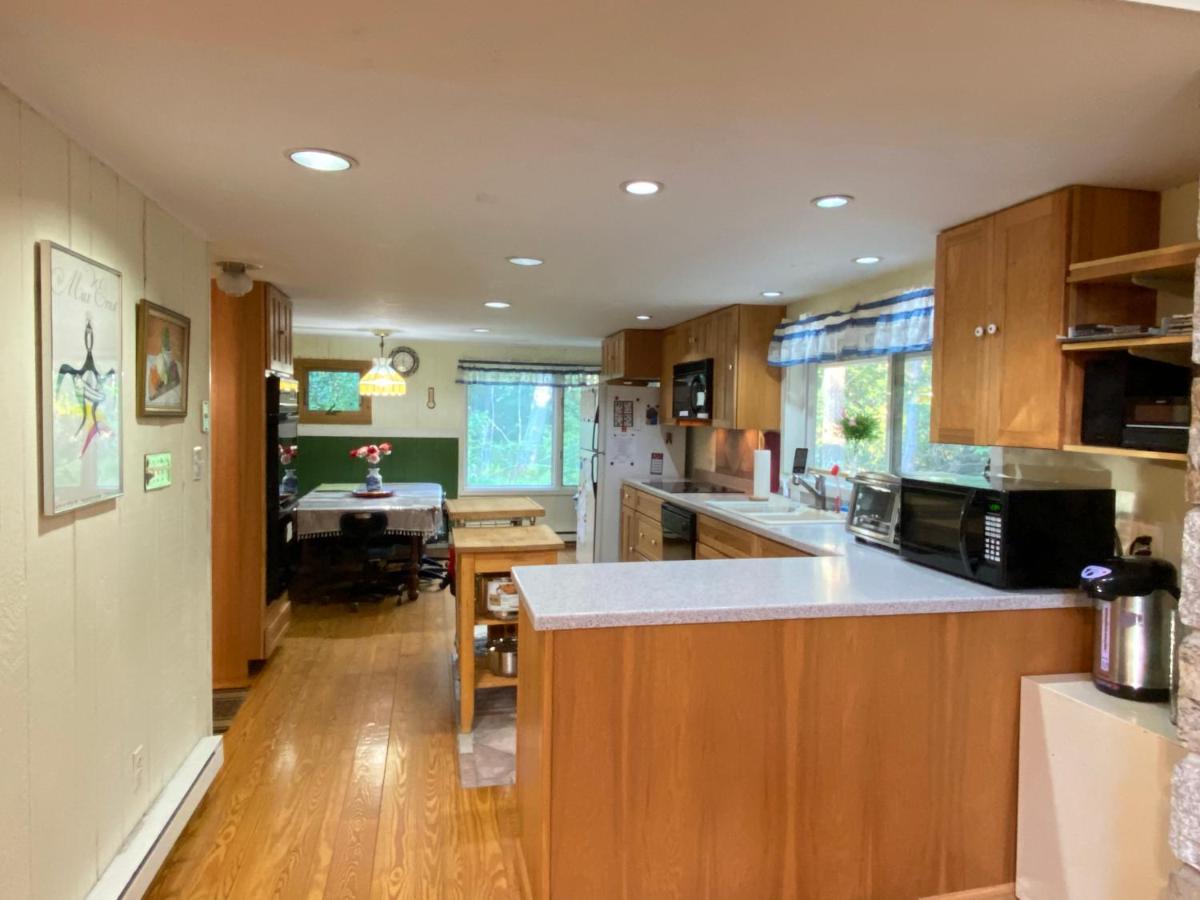 Secluded Chalet On Stream-Mins To Camelback Tannersville Extérieur photo