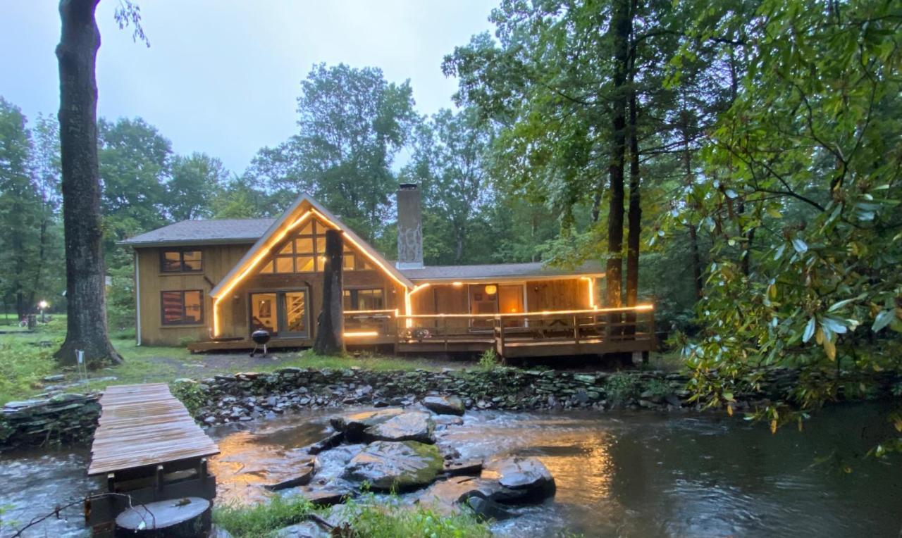 Secluded Chalet On Stream-Mins To Camelback Tannersville Extérieur photo